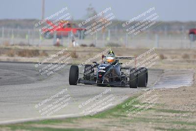 media/Oct-25-2025-CalClub SCCA (Sat) [[34c778dfbe]]/Group 3/Qualifying/